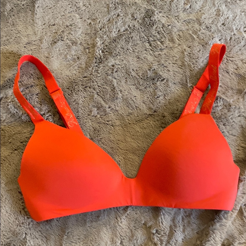 Red Victoria’s Secret bra